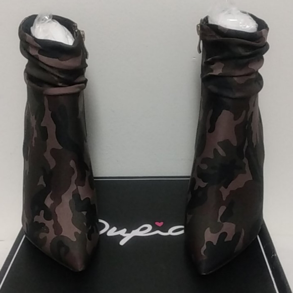 QUPID Fatigue Stretch Mid Bootie | 7M - Picture 6 of 10